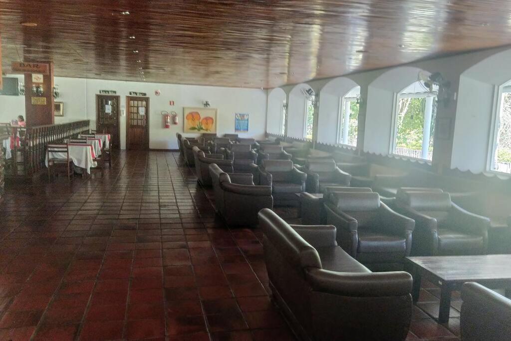 Lindo Flat Em Aguas De Lindoia Aguas de Lindoia Exterior photo
