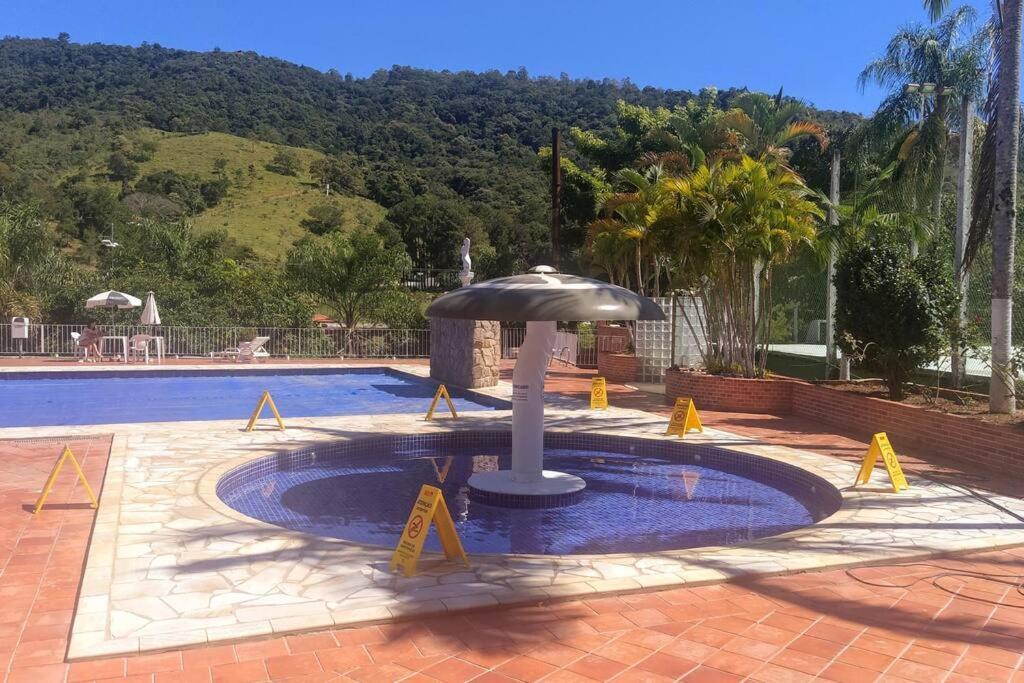 Lindo Flat Em Aguas De Lindoia Aguas de Lindoia Exterior photo